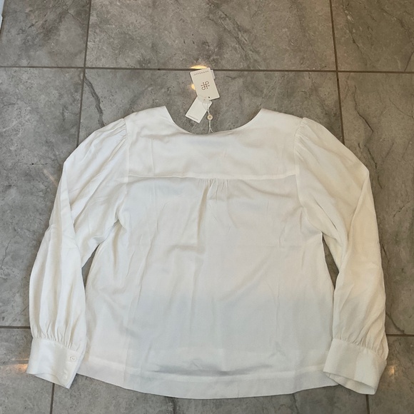 Ivory Main Street Exchange Blouse - Picture 4 of 7